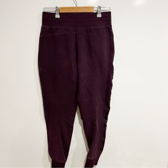 Lululemon Get Going Jogger Black Cherry - Picture 6 of 9